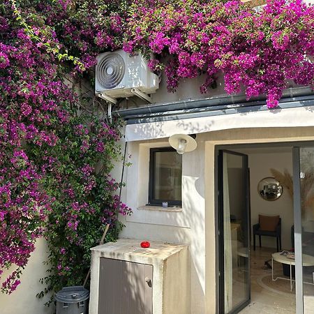 Appartements 3 Etoiles Terrasse Ou Patio Intra-Muros Aigues-Mortes Bagian luar foto