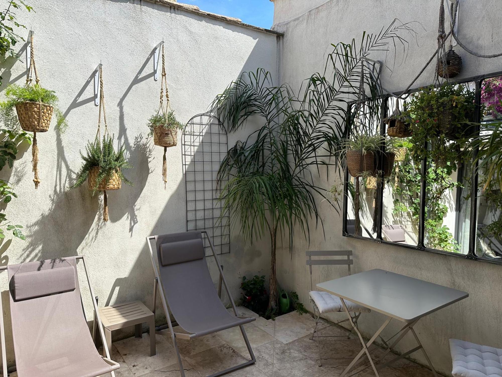 Appartements 3 Etoiles Terrasse Ou Patio Intra-Muros Aigues-Mortes Bagian luar foto